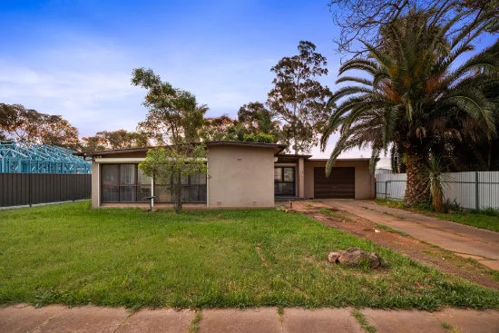 3 Karong Avenue, Brahma Lodge, SA 5109