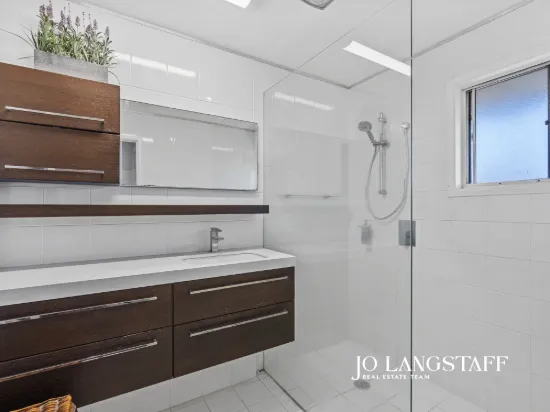 3 Kingussie Street, Kenmore, Qld 4069-Image