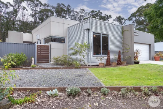 3 Kookaburra Close, Mount Helen, Vic 3350