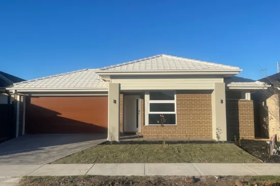 3 Kutjera Street, Manor Lakes, Vic 3024