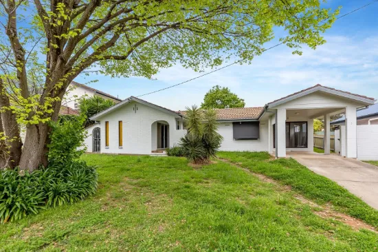 3 Lamber Street, Tolland, NSW 2650