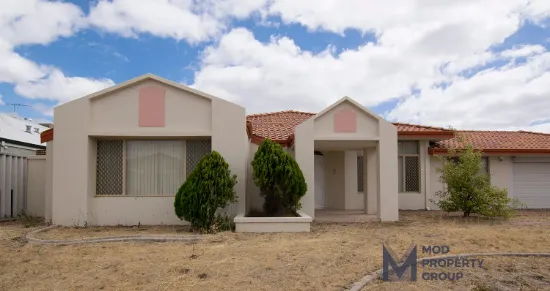 3 Lavender Cl, Thornlie, WA 6108