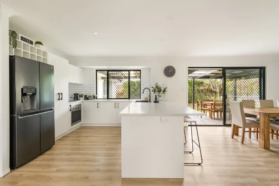3 Leanne Close, McDowall, Qld 4053
