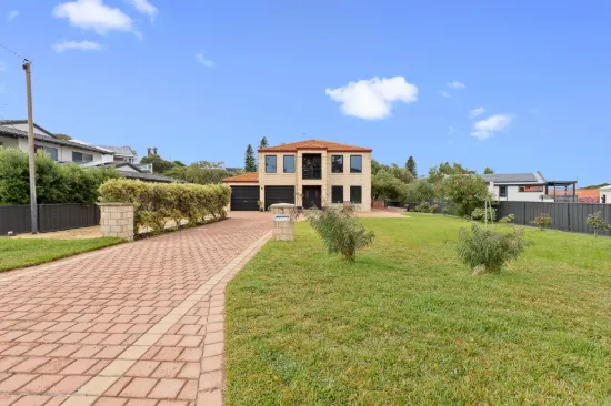 3 Leonard Way, Yanchep, WA 6035