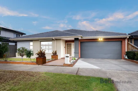 3 Lineker Drive, Deanside, Vic 3336