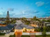 3 Lothian Avenue, Sorrento, Qld 4217