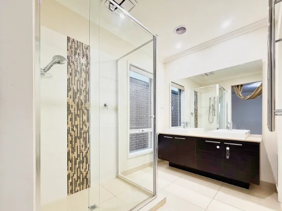 3 Loudon Circuit, Craigieburn, Vic 3064-Image