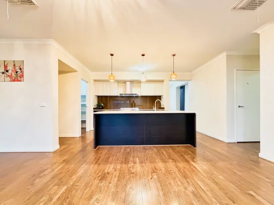 3 Loudon Circuit, Craigieburn, Vic 3064-Image