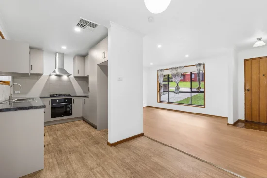 3 Lutana Ct, Morphett Vale, SA 5162