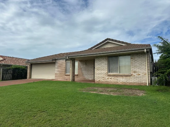 3 Mainsail Ct, Point Vernon, Qld 4655