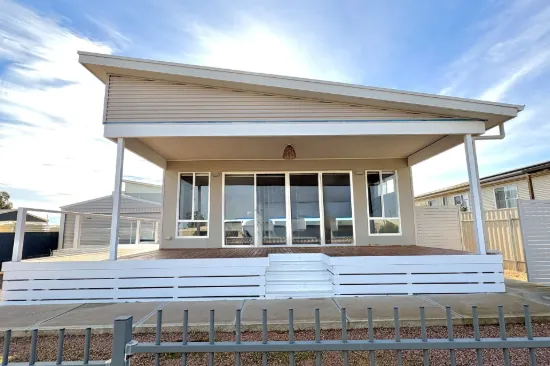 3 May Crescent, Ceduna, SA 5690