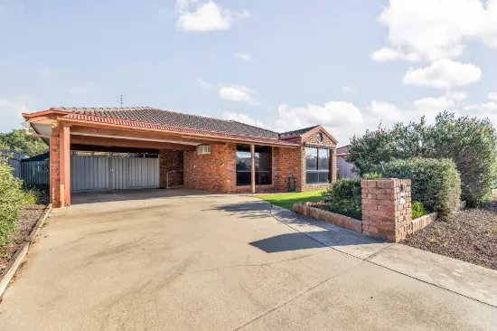 3 Mclaren Drive, Moama, NSW 2731