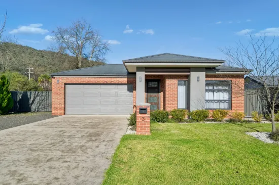 3 Michelini Close, Myrtleford, Vic 3737