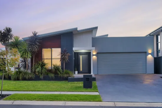 3 Minnamurra Drive, Gregory Hills, NSW 2557