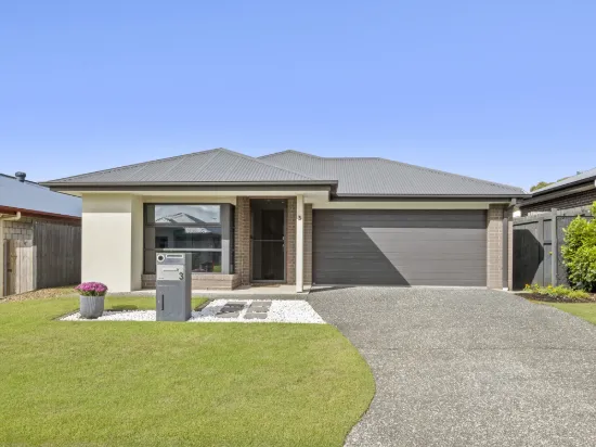 3 Mossman Place, South Maclean, Qld 4280