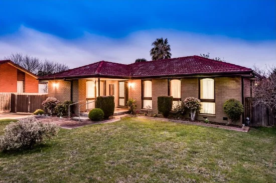 3 Mossvale Close, Endeavour Hills, Vic 3802