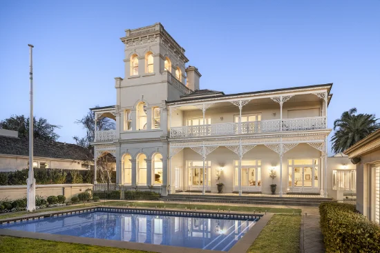 3 Moule Avenue, Brighton, Vic 3186