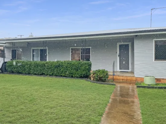 3 Nevell Street, Chinchilla, Qld 4413
