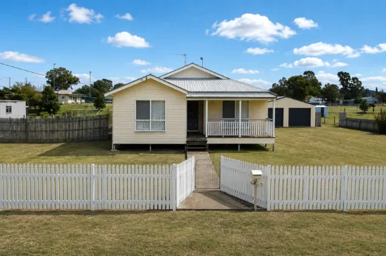3 Neville Road, Clifton, Qld 4361