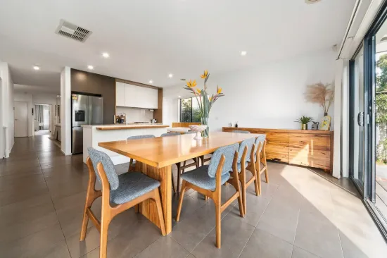 3 Niblick Circuit, Sandhurst, Vic 3977