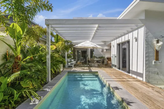 3 Oceanfront Drive, Sapphire Beach, NSW 2450