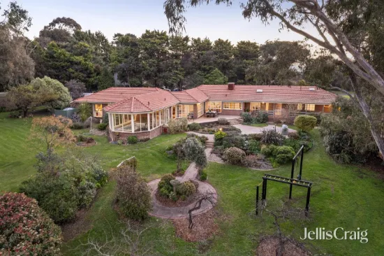 3 Orchard Rise, Park Orchards, Vic 3114