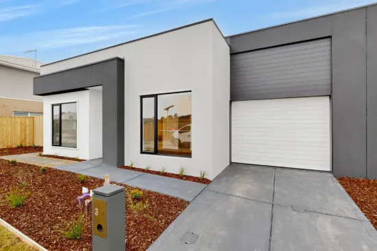 3 Othello Lane, Officer, Vic 3809