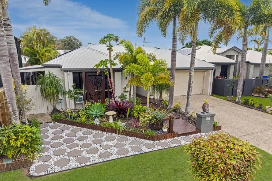 3 Oyster Court, Twin Waters, Qld 4564