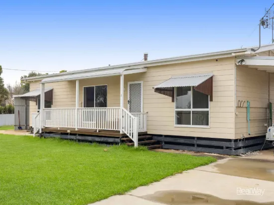 3 Paterson Street, Cambooya, Qld 4358
