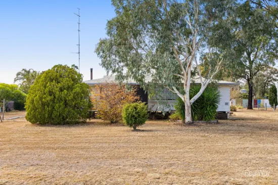 3 Perrin Road, Cambooya, Qld 4358