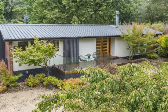 3 Phalemphin Road, Mount Macedon, Vic 3441