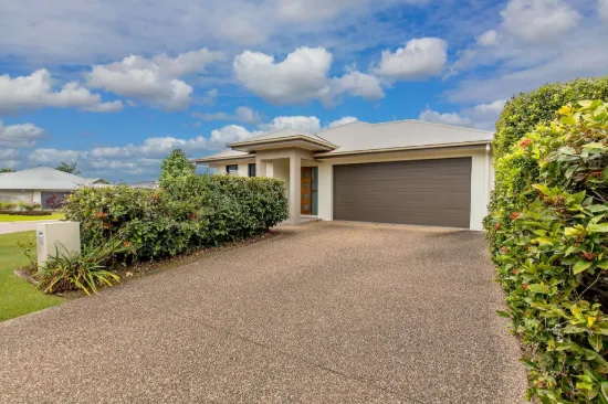 3 Pincer Ct, Bushland Beach, Qld 4818
