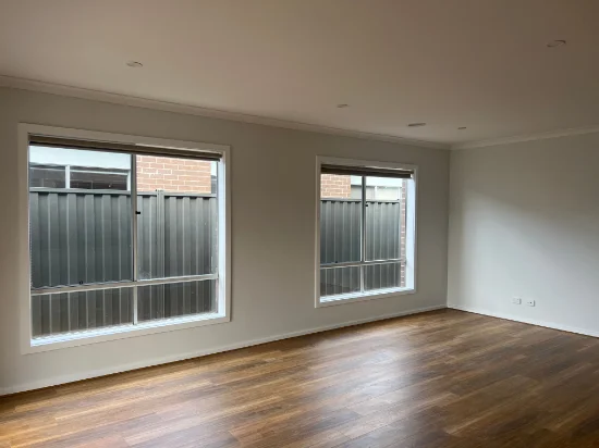 3 Prizzle Road, Pakenham VIC 3810-Image