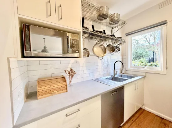 3 Randall Court, Mount Waverley, Vic 3149-Image