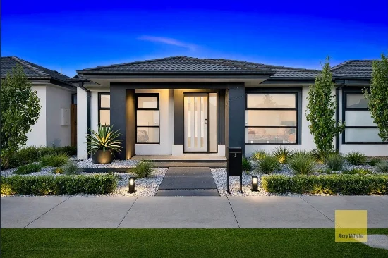 3 Referee Way, Tarneit, Vic 3029 - For Rent
