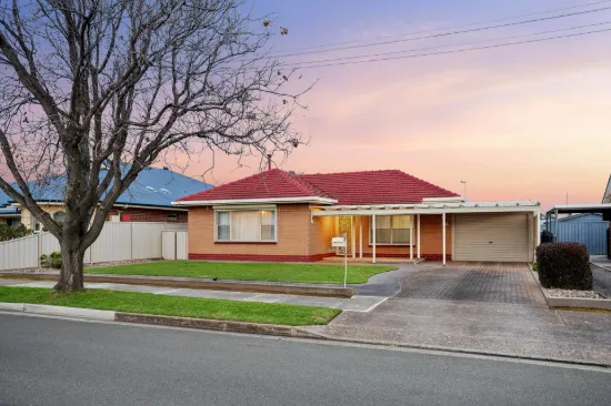 3 Reginald Avenue, Findon, SA 5023