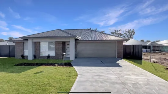 3 Riparian Circuit, Cessnock NSW 2325-Image