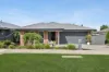 3 Rooney Crescent, Lucas, Vic 3350