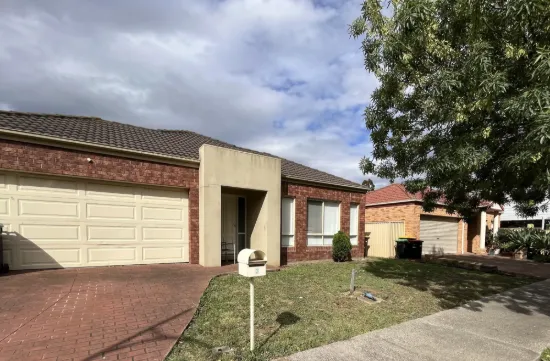 3 Royal Park Avenue, Caroline Springs, Vic 3023