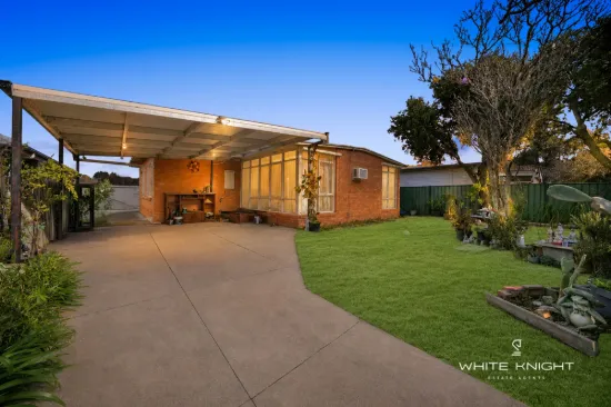 3 Runcorn Cres, Deer Park, Vic 3023