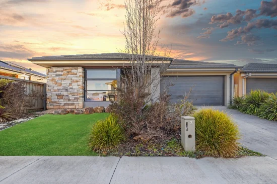 3 Runcorn Street, Werribee, Vic 3030