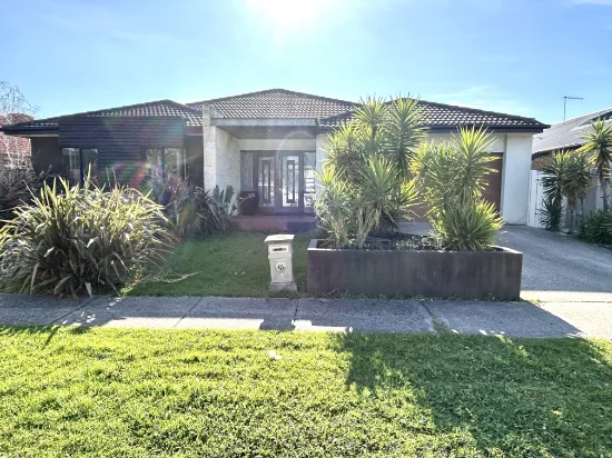 3 Salim Way, Clyde North, Vic 3978