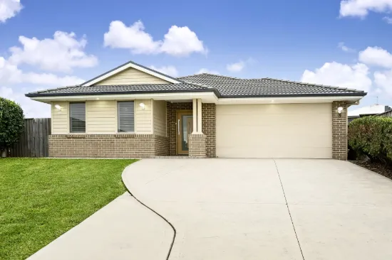 3 Sandpiper Circuit, Aberglasslyn, NSW 2320