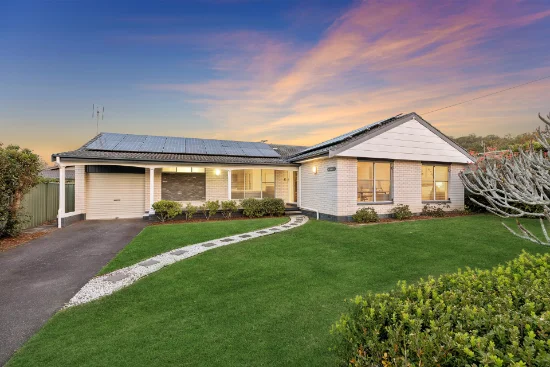 3 Shoreview Close, Point Clare, NSW 2250