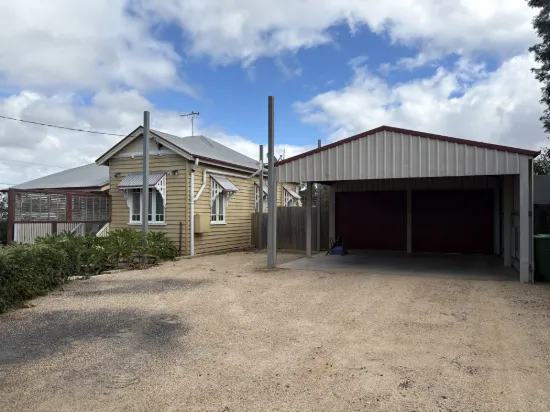 3 Short Street, Southbrook, Qld 4363