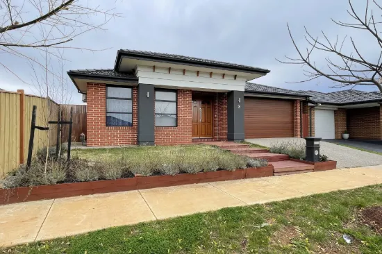3 Stonewall Rd Road, Weir Views, Vic 3338