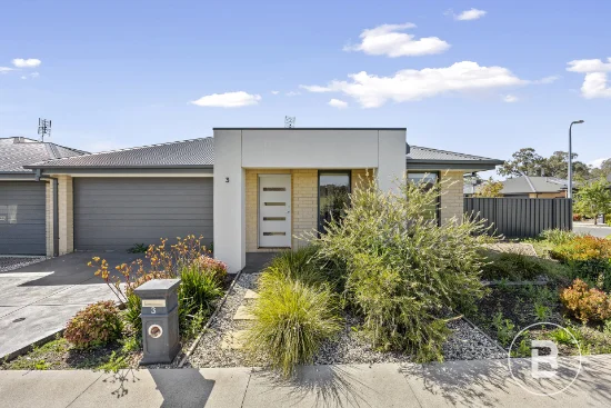 3 Strathloddon Drive, Strathfieldsaye, Vic 3551