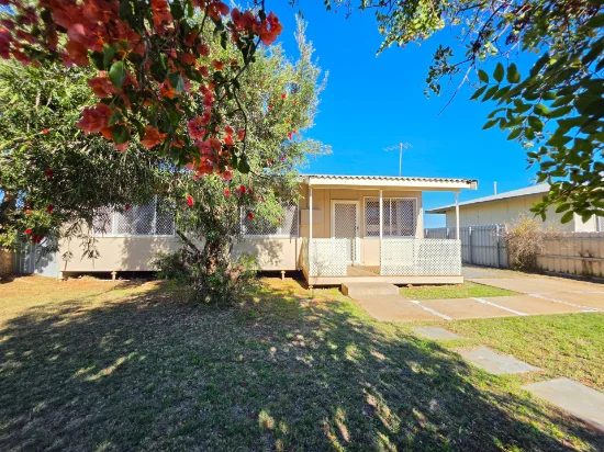 3 Stroud Street, Carnarvon WA 6701-Image