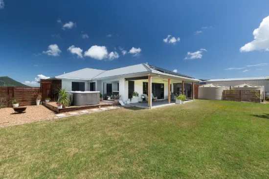 3 Sugar Lane, Cannon Valley, Qld 4800