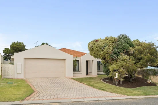 3 Thornton Retreat, Kinross, WA 6028